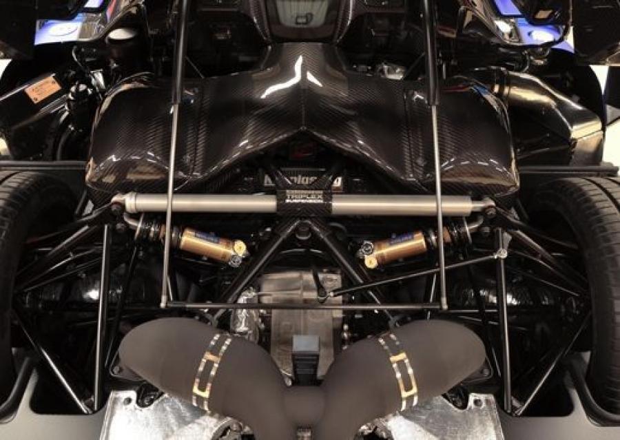  Koenigsegg Agera R 2013 года  (фото 2 из 9)